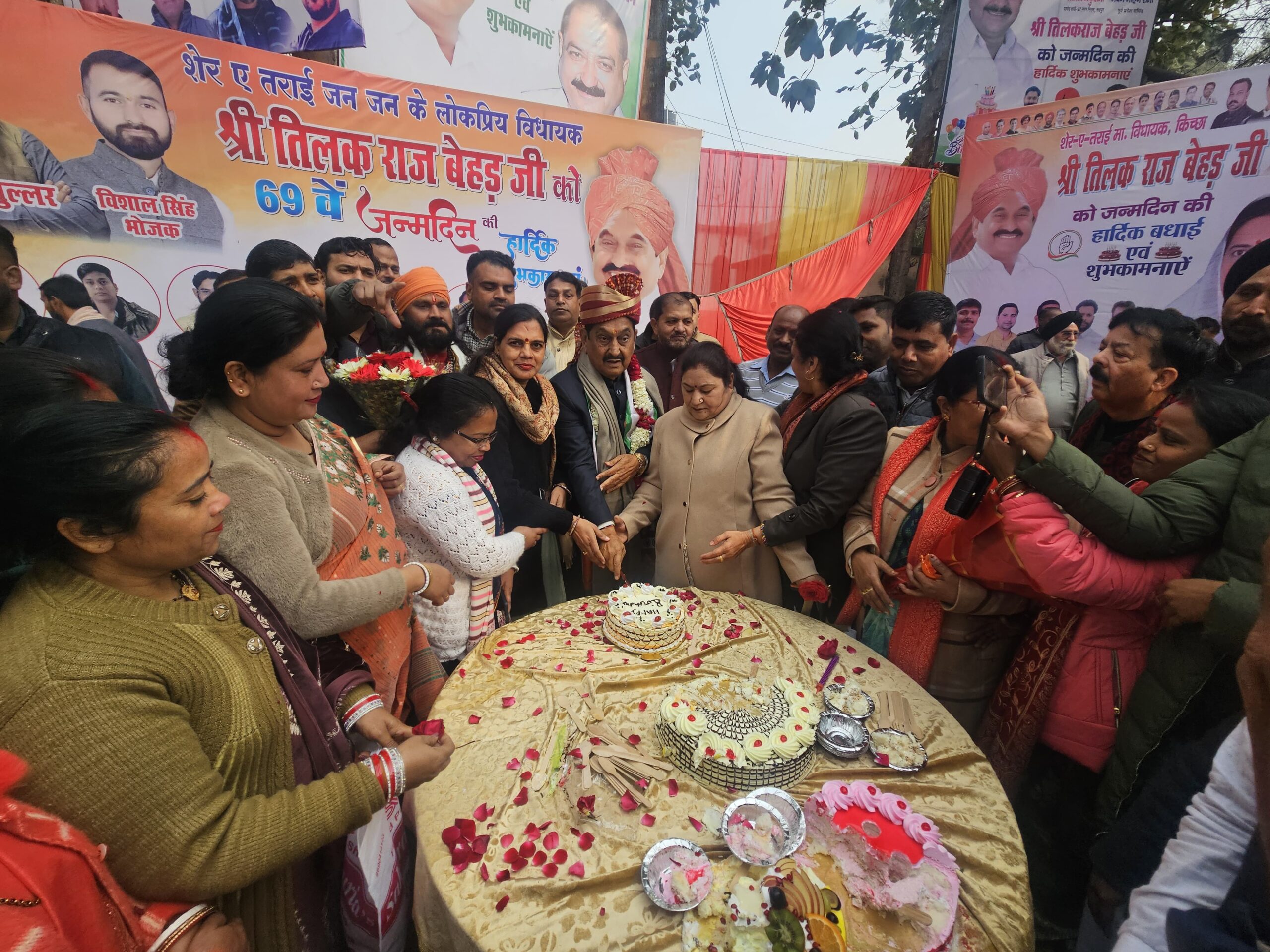 किच्छा विधायक तिलकराज बेहड़ का 69वां जन्मदिवस रुद्रपुर और किच्छा में धूमधाम से मनाया गया