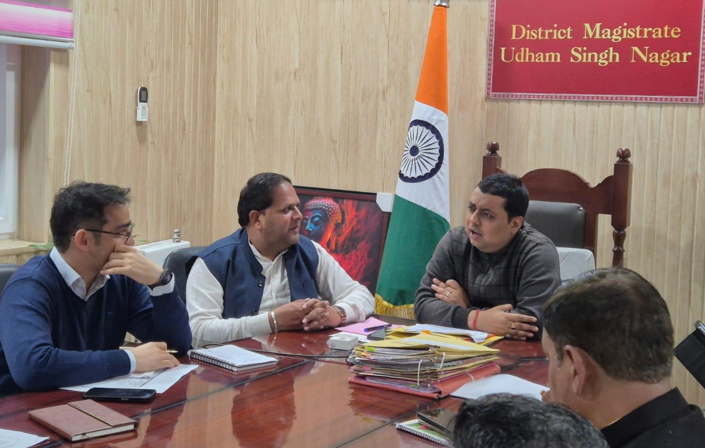 सीएम के कार्यक्रम को भव्य और दिव्य बनाने के लिए महापौर ने जिला प्रशासन के साथ बनाई रूपरेखा