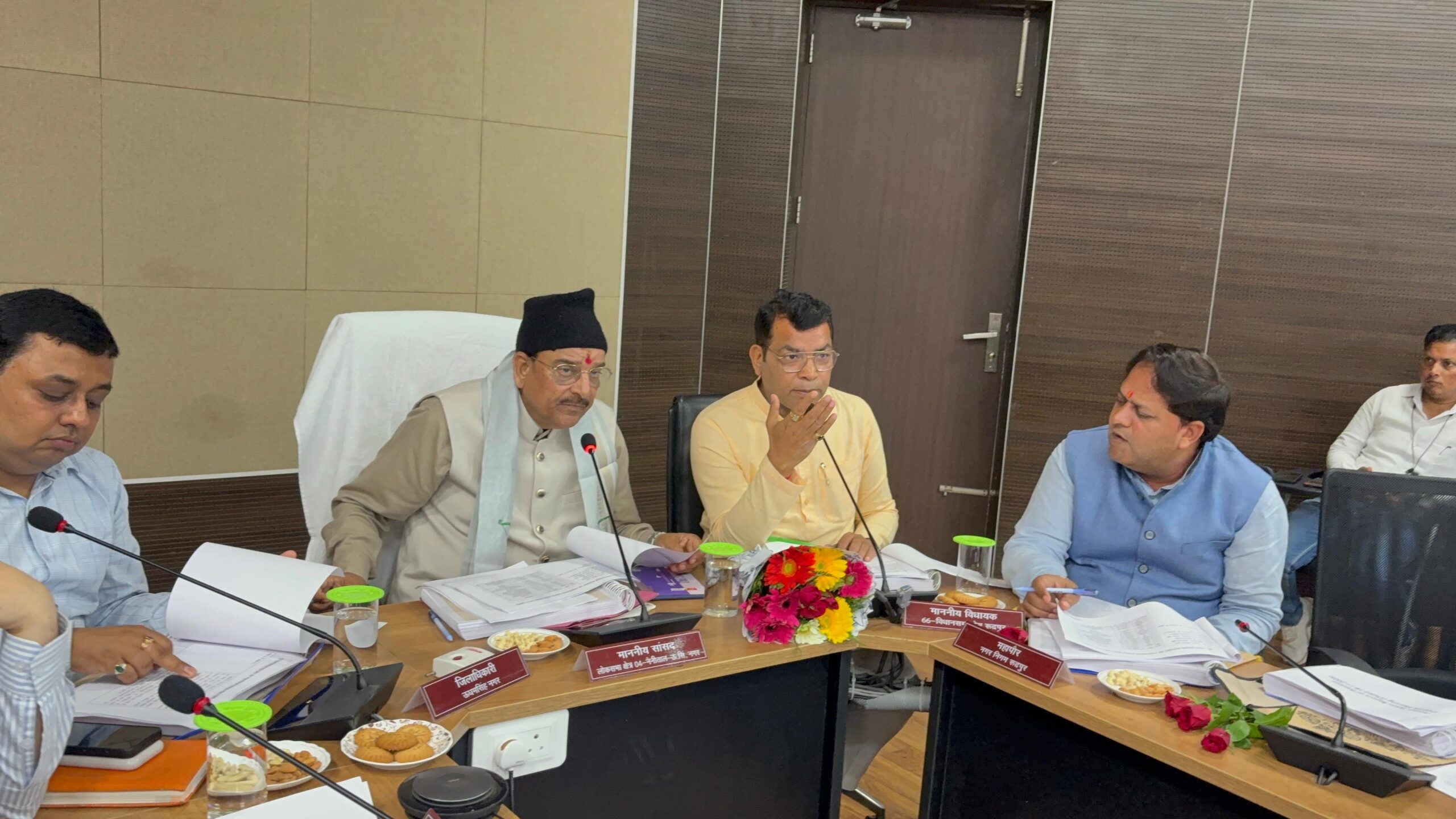 दिशा बैठक में विधायक शिव अरोरा ने उठाए अहम मुद्दे, जलजीवन मिशन, अंडरपास और ईएसआई अस्पताल की व्यवस्था पर जताई नाराज़गी