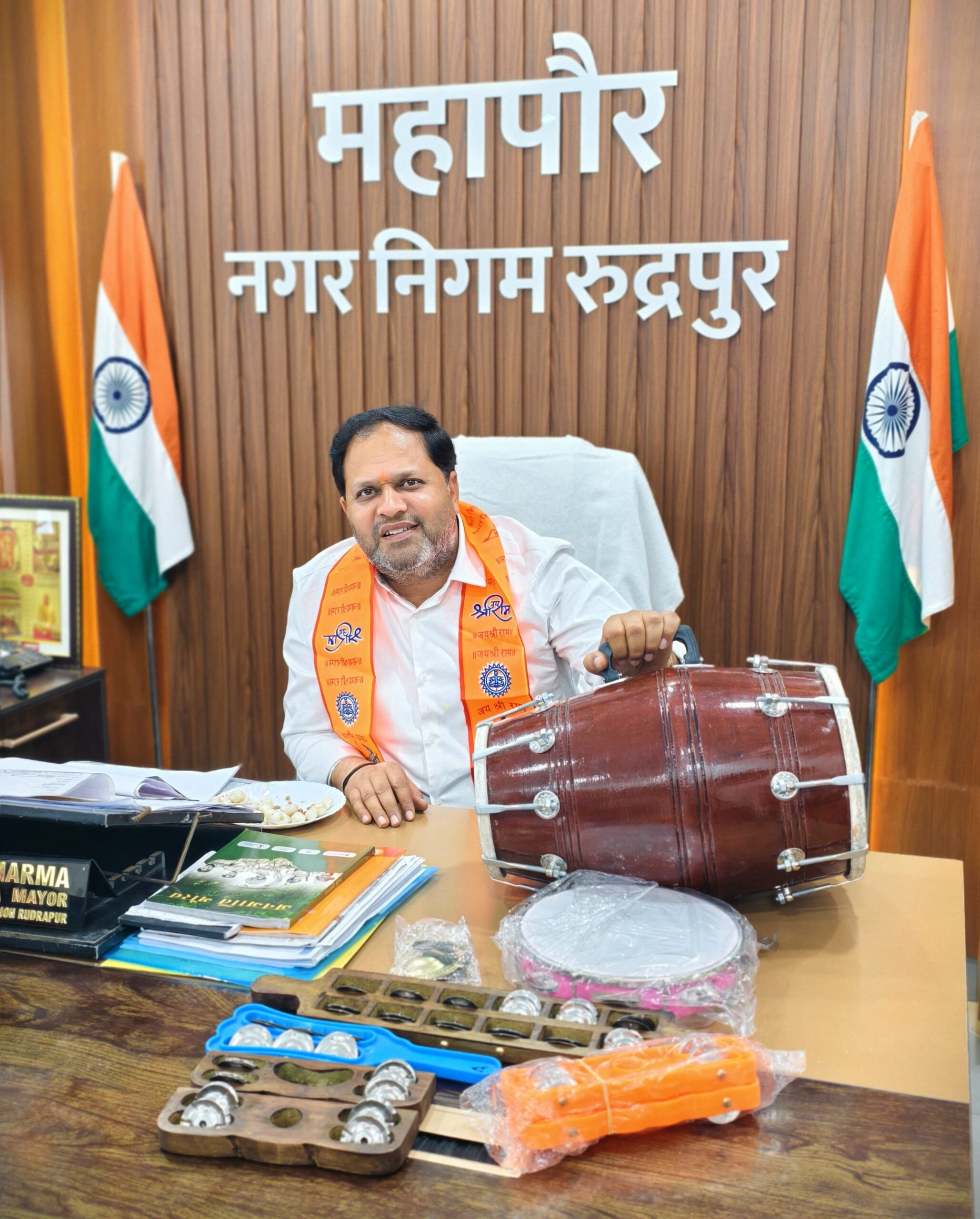 नगर निगम की अनूठी पहल, मंदिरों में बांटी जाएगी कीर्तन की सामग्री