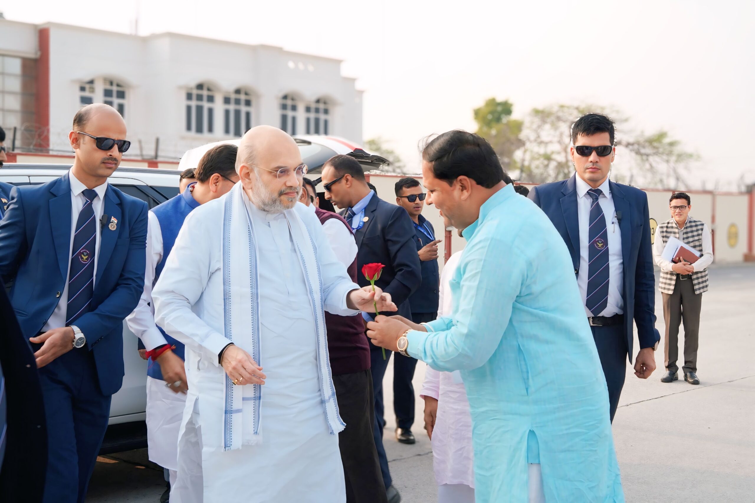 महापौर विकास शर्मा ने केन्द्रीय गृह मंत्री का किया स्वागत