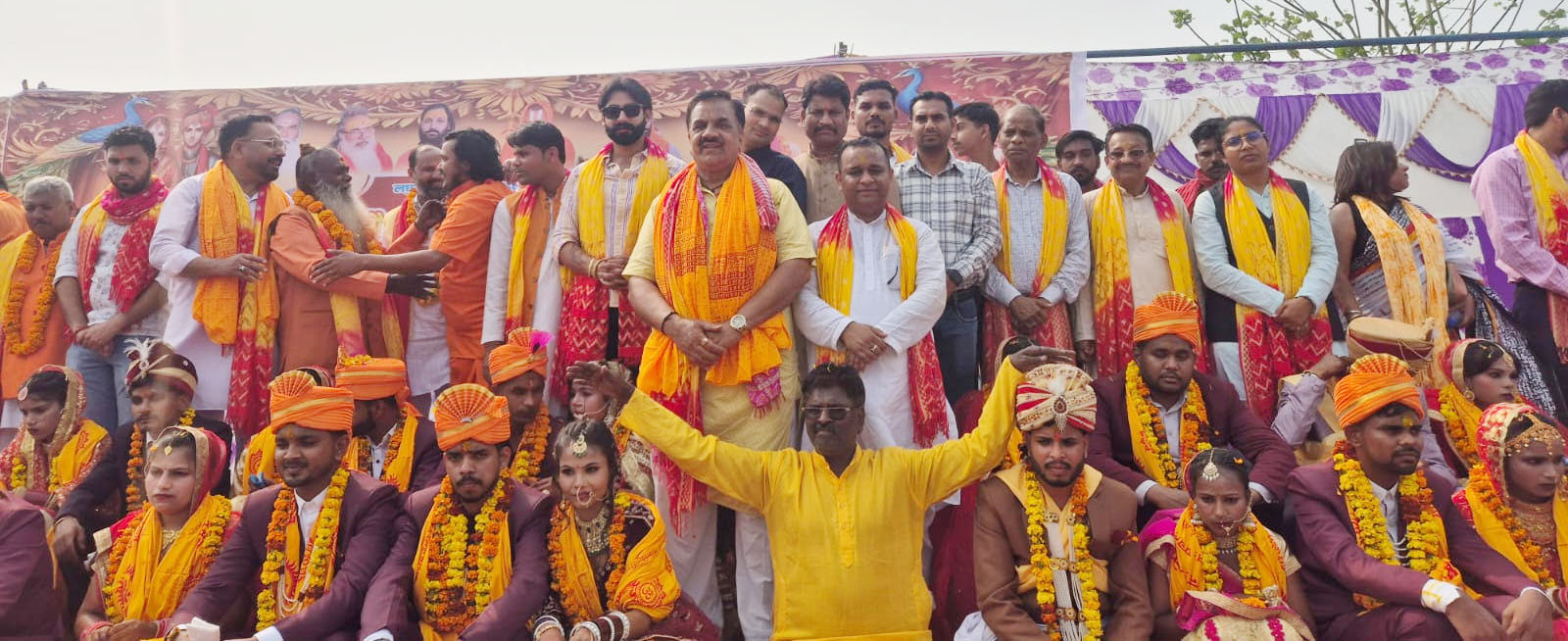 ट्रांजिट कैंप में धूमधाम से संपन्न हुआ 9वां सामूहिक विवाह, 21 जोड़े बने हमसफ़र