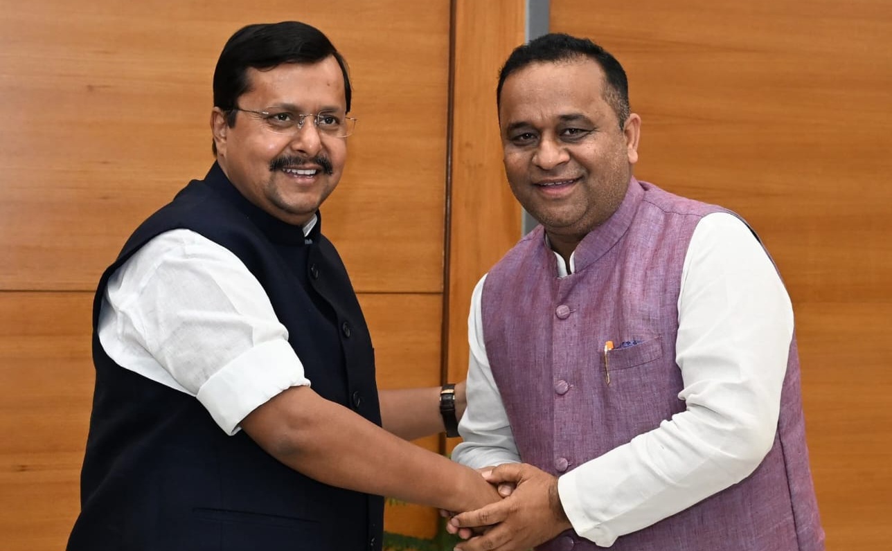 वरिष्ठ भाजपा नेता भारत भूषण चुघ ने भाजपा के राष्ट्रीय अध्यक्ष नितिन नवीन से दिल्ली में भेंट की