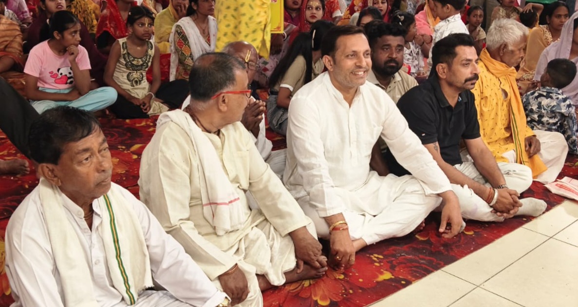 राजीवनगर में अखण्ड महानाम संकीर्तन में उमड़ी श्रद्धा, तनेजा, गाबा और मुंजाल ने टेका माथा