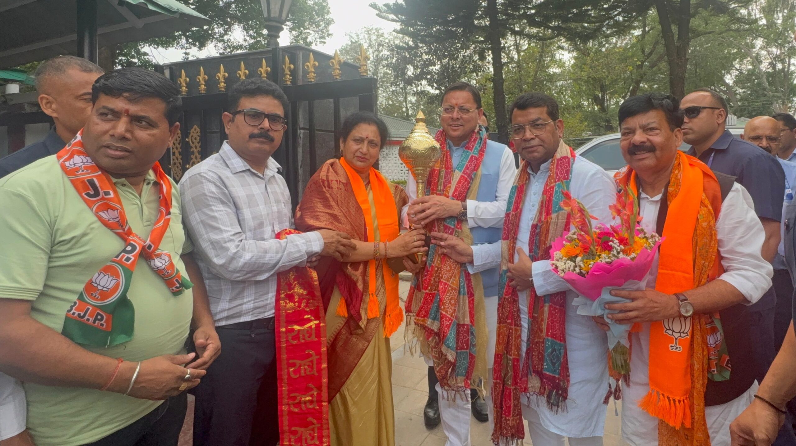 रुद्रपुर कांग्रेस में भूचाल : पूर्व पालिकाध्यक्ष मीना शर्मा भाजपा में शामिल, 2027 से पहले बड़ा सियासी उलटफेर