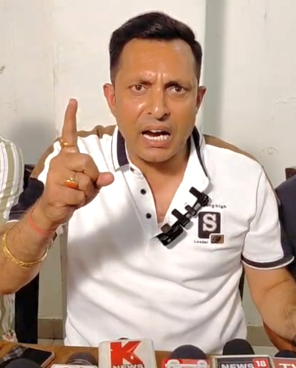 “जब भी शहर पुकारता है, सबसे पहले पहुंचते हैं सुशील गाबा” - रुद्रपुर में मानवसेवा का बनते जा रहे नया चेहरा