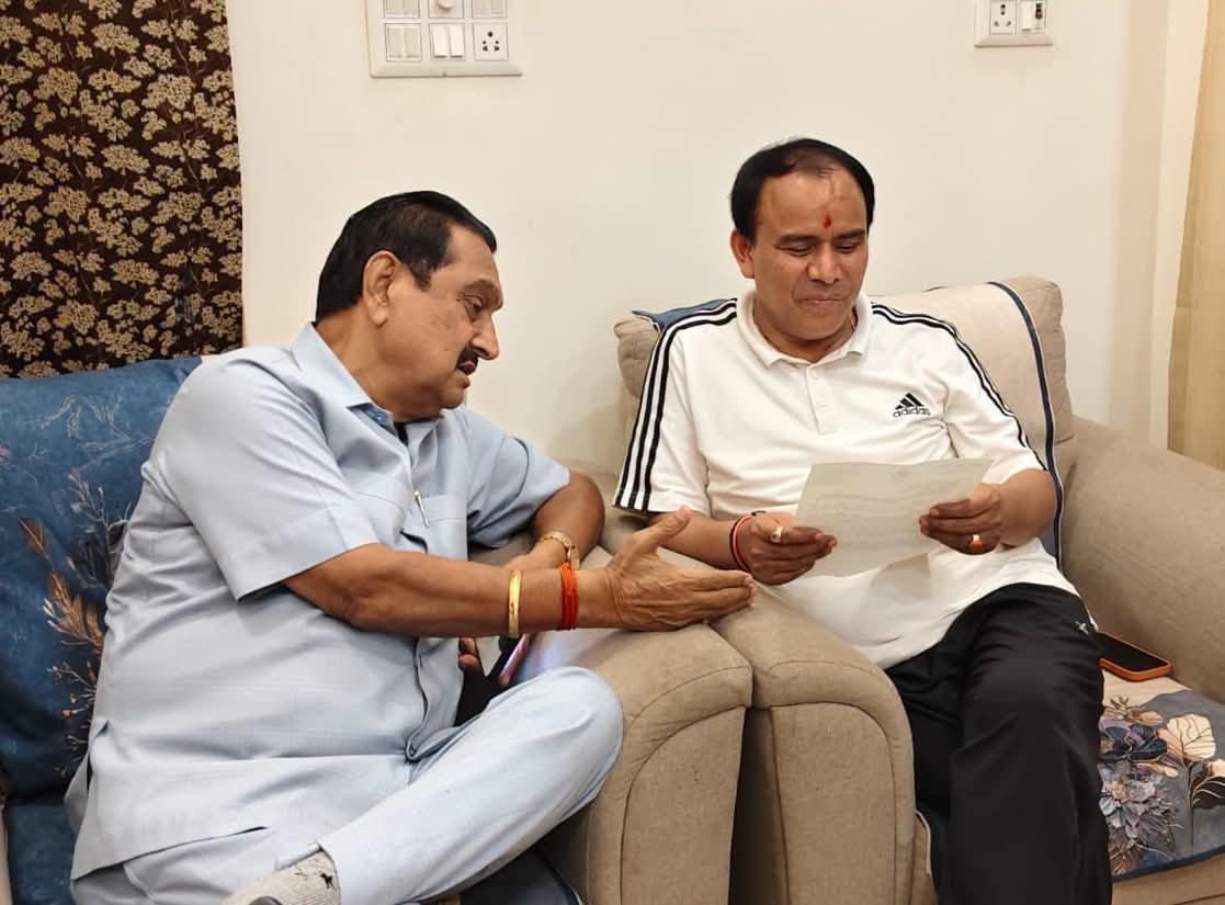 किच्छा के 15 राजकीय विद्यालयों के उच्चीकरण की मांग तेज, विधायक तिलक राज बेहड़ ने शिक्षा मंत्री से की मुलाकात