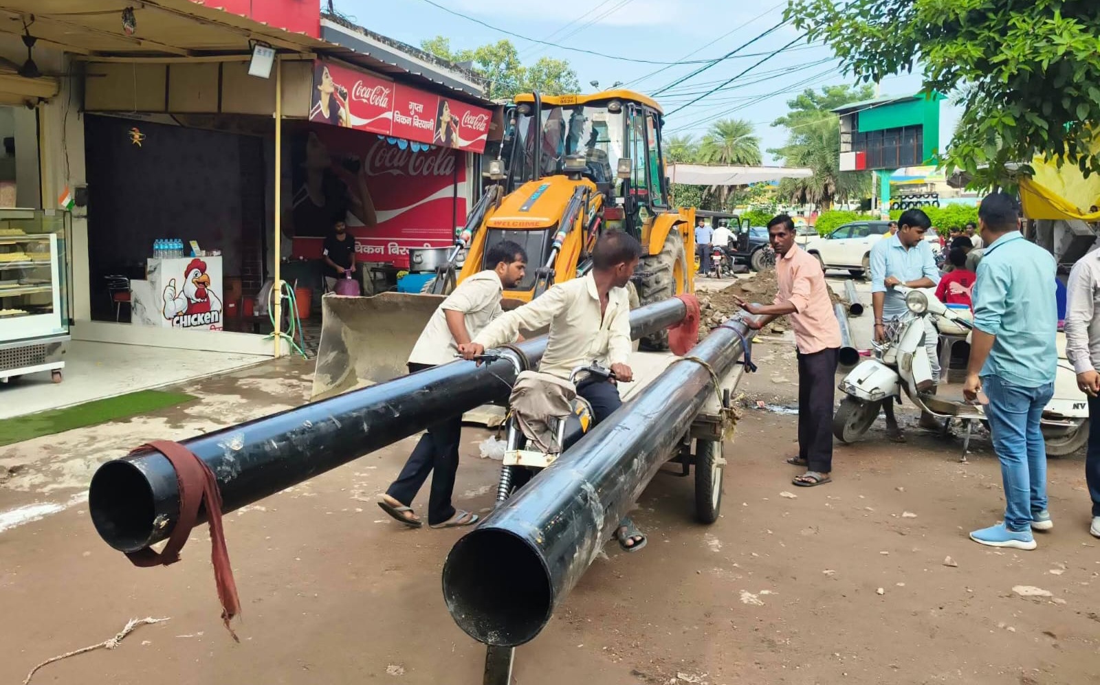 काशीपुर बाईपास चौड़ीकरण ने पकड़ी रफ्तार, विद्युत विभाग के बाद जल संस्थान ने शुरू किया पाइपलाइन शिफ्टिंग का काम