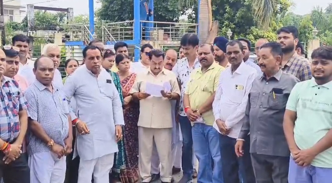 खड़गे प्रकरण में किच्छा कांग्रेस ने दी तहरीर, शुद्धिकरण करने वालों पर SC/ST एक्ट में कार्रवाई की मांग