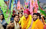 श्रीकृष्ण जन्मोत्सव की भव्य शोभायात्रा का महापौर विकास शर्मा ने किया स्वागत