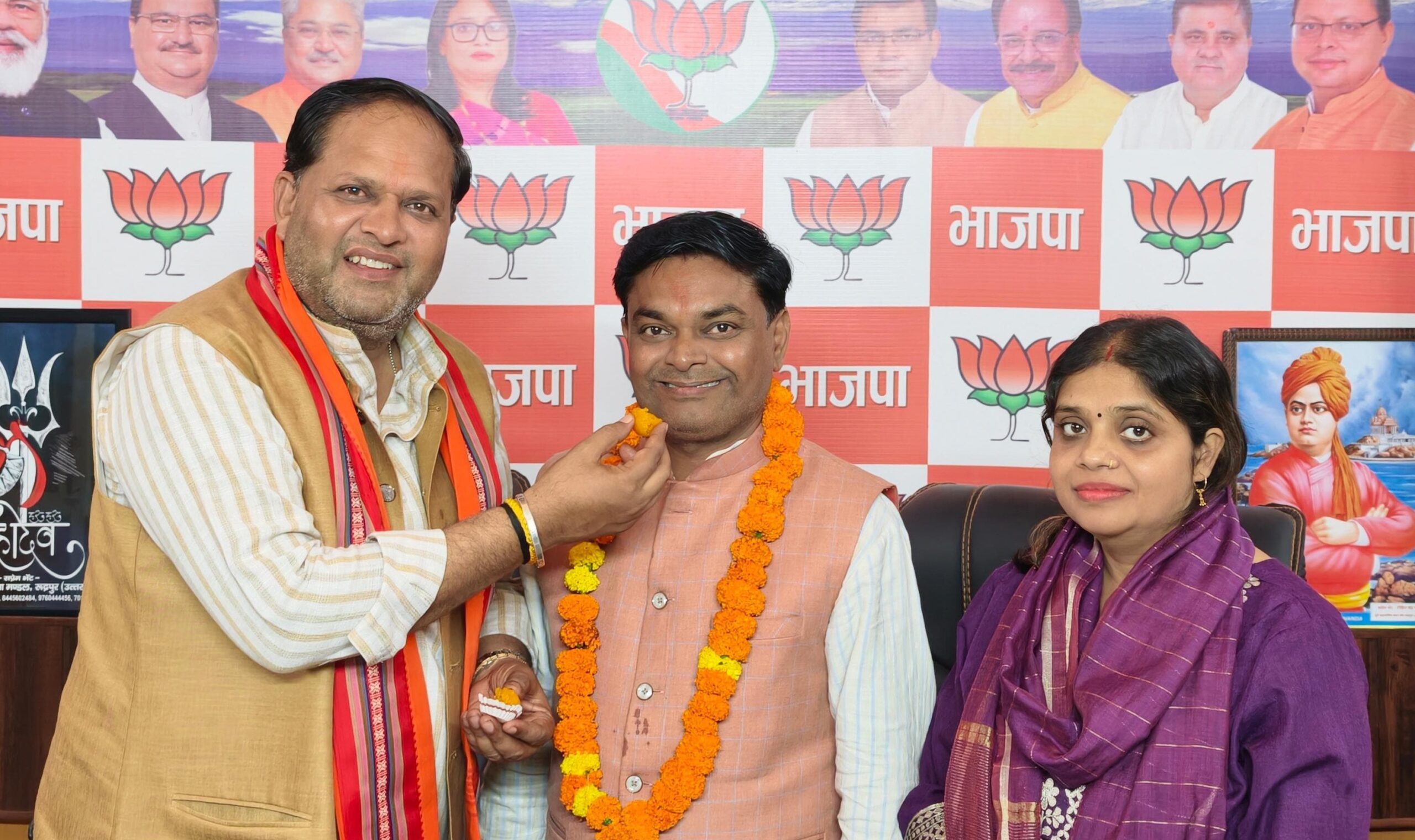 मुख्यमंत्री पुष्कर सिंह धामी द्वारा सुरेश कोली को राज्य मंत्री का दर्जा दिए जाने पर महापौर विकास शर्मा ने दी बधाई